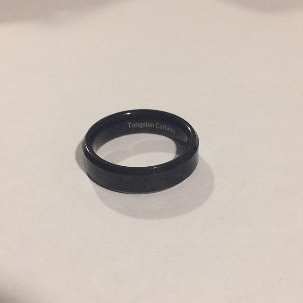 Black Tungsten Carbide band